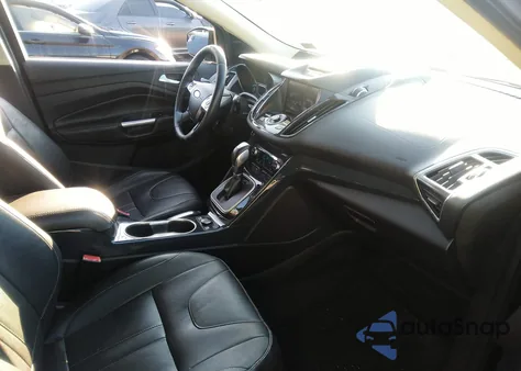 2013 Ford Escape Titanium z USA, uszkodzony, nr VIN 1FMCU9J96DUC20448